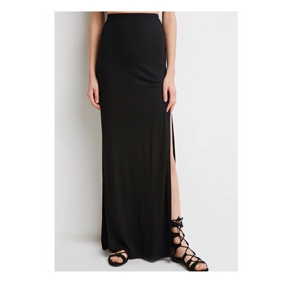 Forever 21 Dresses & Skirts - Maxi skirt✨